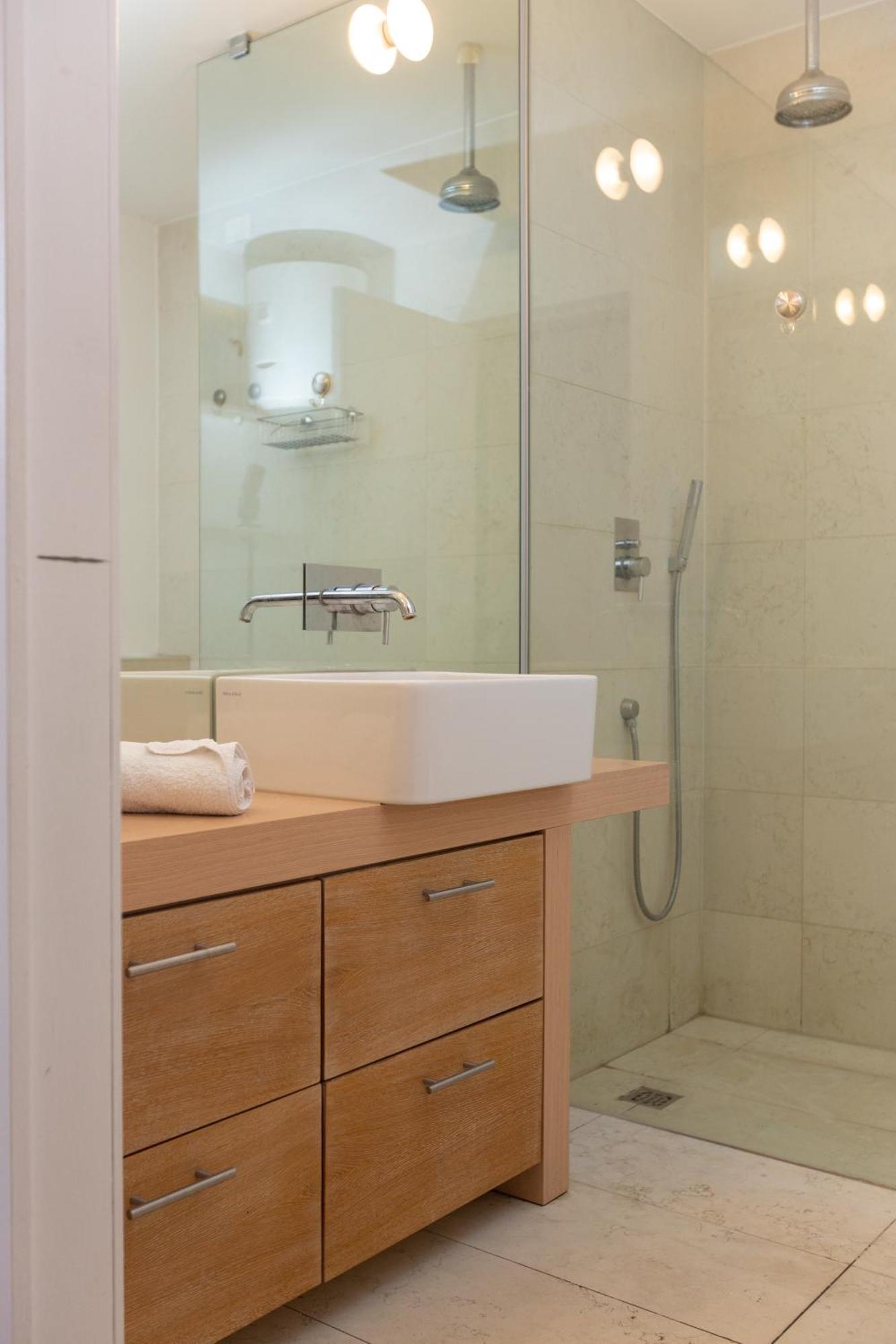 White And Brown Exclusive Loft With Terrace - Free Parking - M2 Station Apartment Milano Exterior foto